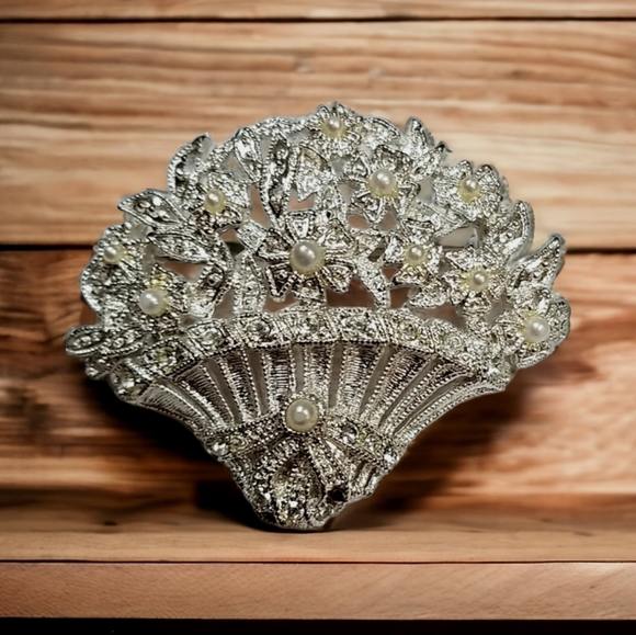 Alilang Women's Vintage Crystal Flower Bouquet Brooch - Rhinestone Pin For Wedding, Jacket, Dress - View #6
